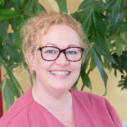 Dr. Sonja Küster